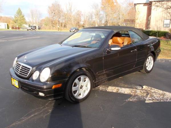 2000 Mercedes-Benz CLK-Class 2dr Cabriolet 3.2L - cars & trucks - by... for sale in Cohoes, NY – photo 3