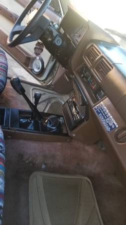 1984 TOYOTA PICKUP 4X4 for sale in Cathedral City, CA – photo 6