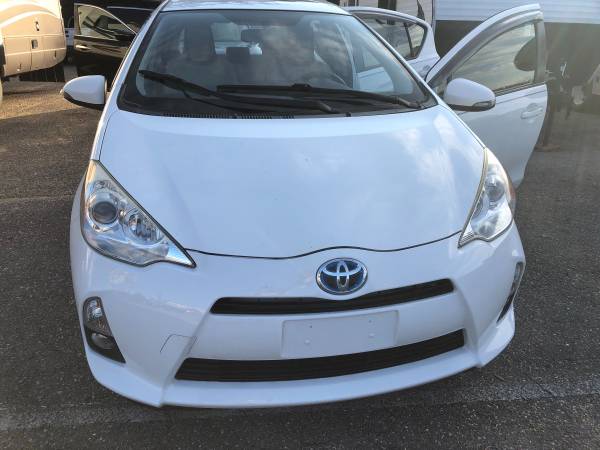 2014 Toyota Prius - - by dealer - vehicle automotive for sale in Tallahassee, FL – photo 3