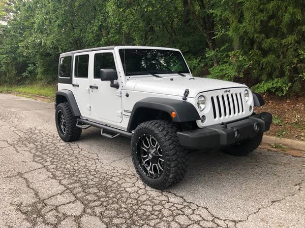 2018 Jeep Wrangler JK Unlimited Sport 4WD suv White for sale in Fayetteville, AR – photo 6