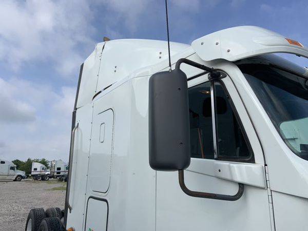 2010 FREIGHTLINER COLUMBIA TRK 100% APPROVAL! for sale in Weatherford, TX – photo 4