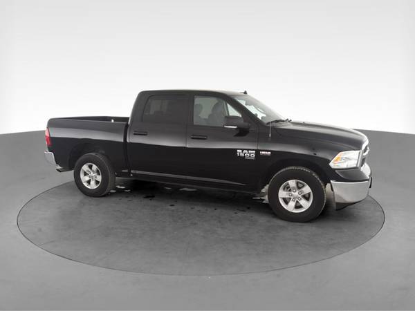 2020 Ram 1500 Classic Crew Cab SLT Pickup 4D 5 1/2 ft pickup Black -... for sale in Harker Heights, TX – photo 14