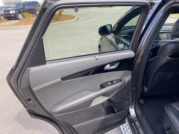 2018 Kia Sorento SXL suv Gray - - by dealer - vehicle for sale in Goldsboro, NC – photo 17