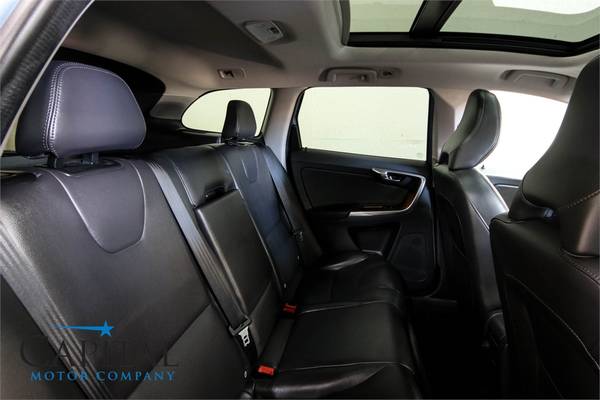 17 Volvo XC60 Inscription - LOADED with Features! Under $25k! for sale in Eau Claire, ND – photo 9