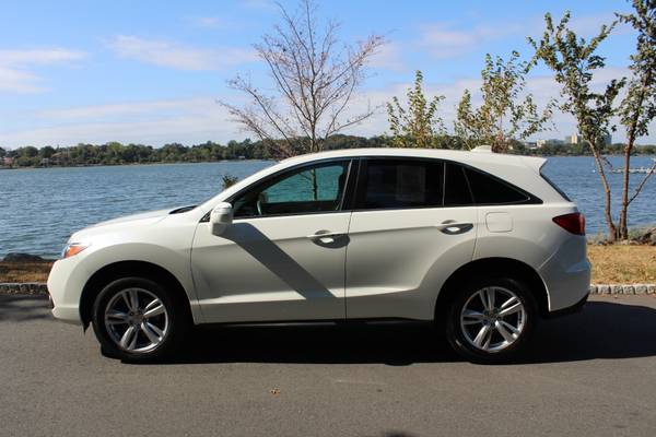 2014 Acura RDX AWD 4dr Tech Pkg CLEAN CARFAX for sale in Great Neck, CT – photo 3