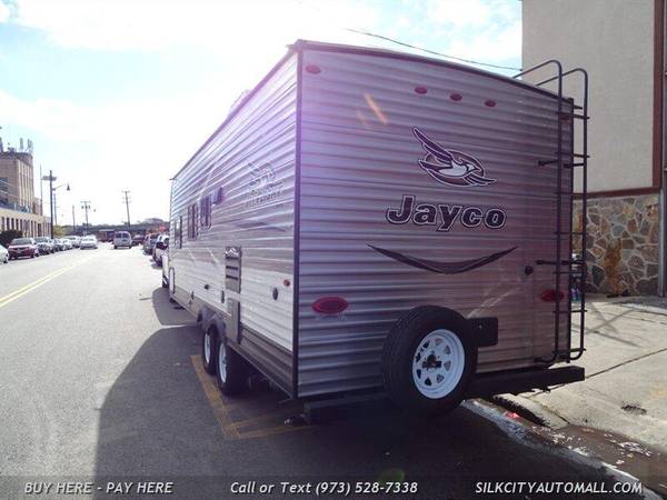 2017 Jayco Jay Flight 23RB RV - AS LOW AS $49/wk - BUY HERE PAY... for sale in Paterson, PA – photo 4