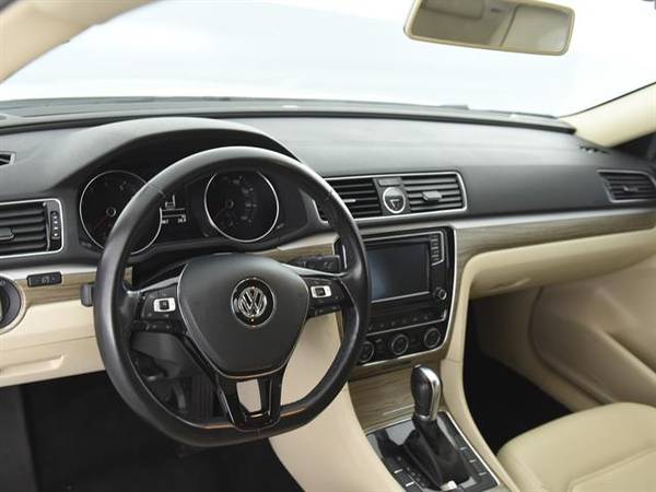 2016 VW Volkswagen Passat 1.8T SE Sedan 4D sedan White - FINANCE for sale in Charleston, SC – photo 2