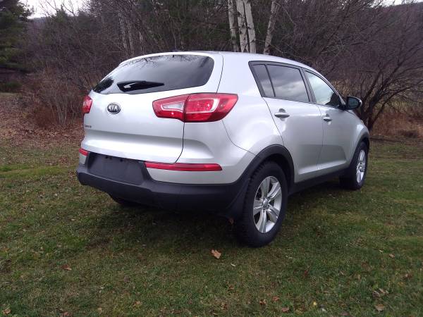 2012 Kia Sportage - cars & trucks - by owner - vehicle automotive sale for sale in Underhill, VT – photo 16