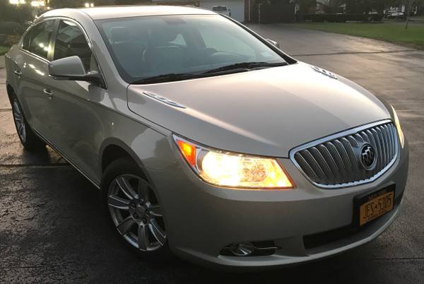 2010 Buick LaCrosse CXL for sale in Williamsville, NY – photo 2