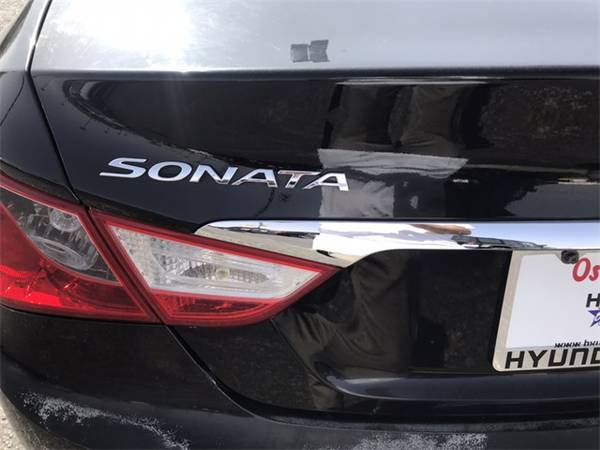 2012 Hyundai Sonata SE sedan Midnight Black Mica - cars & trucks -... for sale in El Paso, TX – photo 7