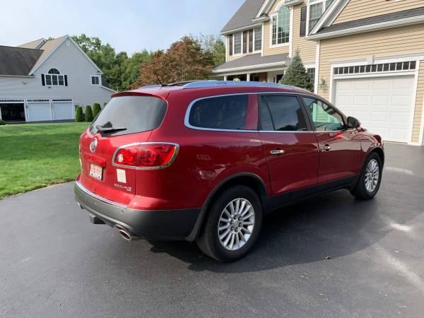 2012 Buick Enclave - cars & trucks - by owner - vehicle automotive... for sale in Hopkinton, MA – photo 4