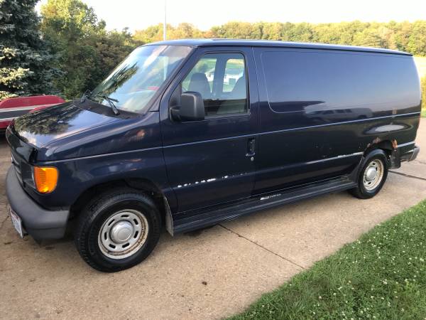 2006 Ford 1/2 ton van for sale in East Sparta, OH – photo 3