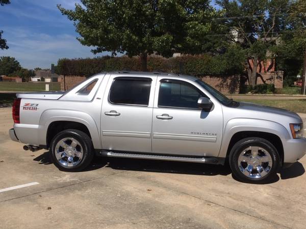 2012 AVALANCHE Z71 - Only 39k orig miles! GM warranty till 2022! for sale in Plano, TX