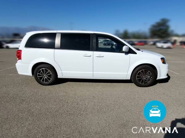 2018 Dodge Grand Caravan Passenger GT Minivan 4D van White - FINANCE... for sale in Atlanta, CA – photo 13