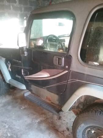 1998 Jeep Wrangler for sale in Johnstown , PA – photo 5
