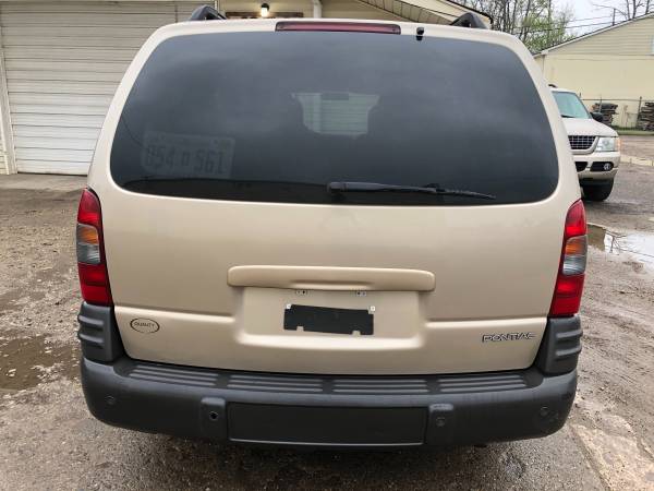 MONTANA VAN ONLY 114k miles RUNS GREAT - - by dealer for sale in Waterford, MI – photo 2