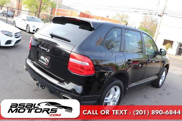 Black 2010 Porsche Cayenne TRIM 85, 672 miles - North Jersey - cars for sale in East Rutherford, NJ – photo 11