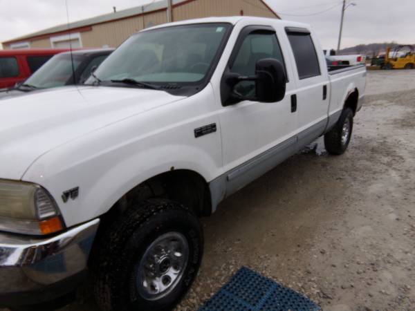 2002 Ford F250 XLT Super Duty crew cab4x4 - - by for sale in Vinton, IA – photo 2