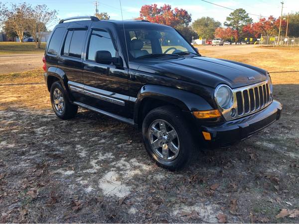 2006 Jeep Liberty 4x4 - cars & trucks - by owner - vehicle... for sale in Pelion, SC – photo 3