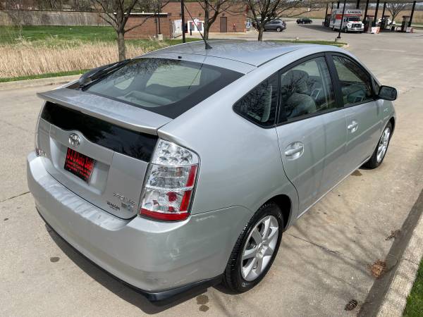 2007 TOYOTA PRIUS HYBRID 60 MPG CITY - - by dealer for sale in Carlisle, IA – photo 3