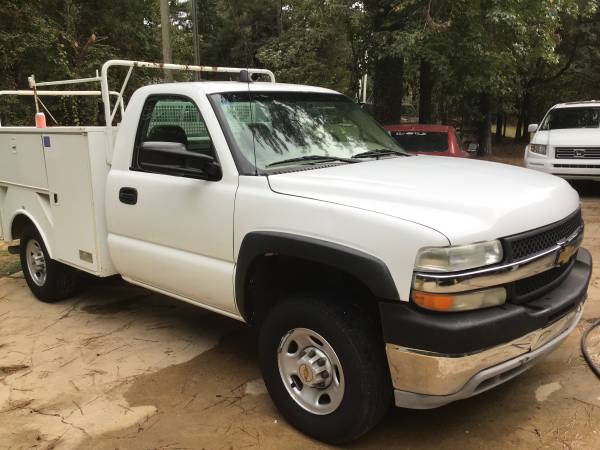 2001 Chevy 2500 service truck for sale in Brandon, MS – photo 2