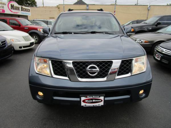 2005 Nissan Pathfinder **3RD ROW SEATING, 4X4!!** for sale in Rockford, IL – photo 5