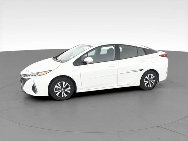 2018 Toyota Prius Prime Plus Hatchback 4D hatchback White - FINANCE... for sale in Oakland, CA – photo 4