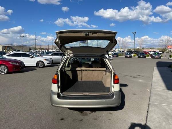 2001 Subaru Legacy Wagon - - by dealer - vehicle for sale in Grand Junction, CO – photo 21