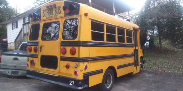 2001 GMC 3500 Short School Bus (One Owner, Nice, and Low Miles) -... for sale in Piney Flats, TN – photo 3