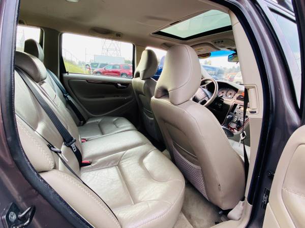 2007 VOLVO XC70/AWD/LEATHER/RELIABLE - - by for sale in Vancouver, OR – photo 12