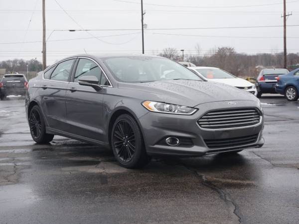 2014 Ford Fusion SE - - by dealer - vehicle for sale in Muskegon, MI – photo 4