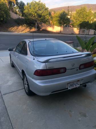 2000 Acura Integra SE - cars & trucks - by owner - vehicle... for sale in San Marcos, CA – photo 2
