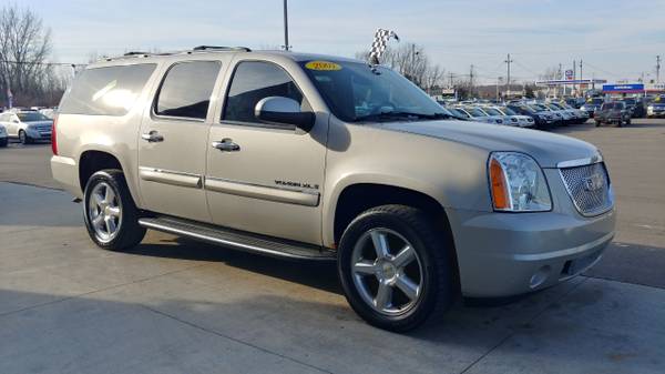 CHECK ME OUT!! 2007 GMC Yukon XL 4WD 4dr 1500 SLE for sale in Chesaning, MI – photo 3