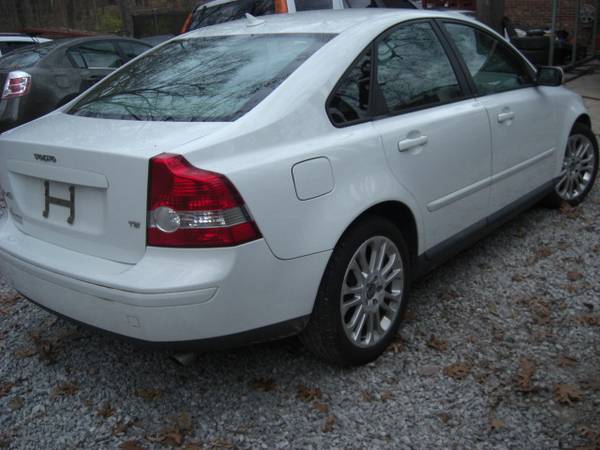 2004 Volvo S40 T5 **** Low Miles 126k - cars & trucks - by owner -... for sale in Mount Juliet, TN – photo 7