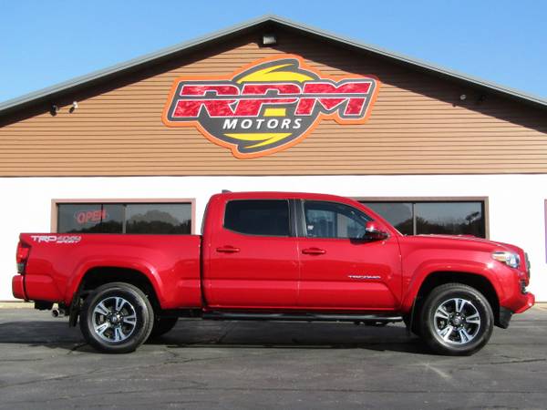 2017 Toyota Tacoma TRD Sport 4x4 - Low Miles! - cars & trucks - by... for sale in New Glarus, WI – photo 3
