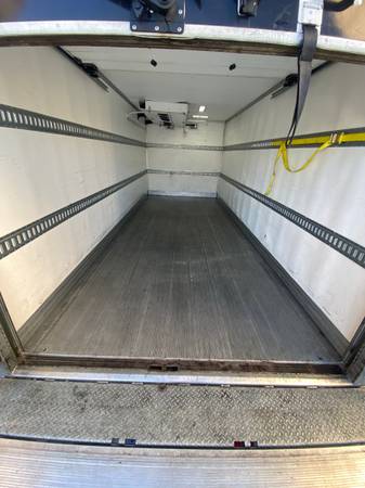 2016 Isuzu NRR 20ft Diesel Box Truck w/ Dual Refrigeration, Lift... for sale in Los Angeles, CA – photo 4