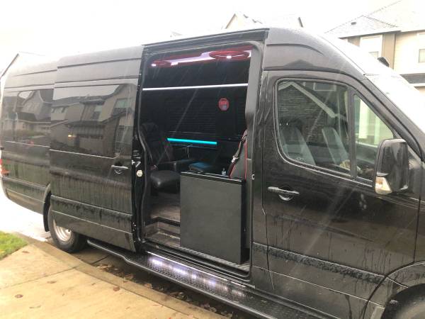 Custom Mercedes Sprinter - cars & trucks - by owner - vehicle... for sale in Corvallis, OR – photo 4