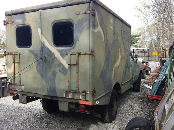 1977 Dodge 4x4 military ambulance for sale in Fort Wayne, IN – photo 6