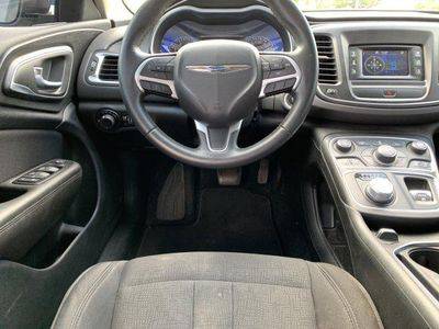 2015 Chrysler 200 Limited sedan Black Clearcoat for sale in Naperville, IL – photo 4