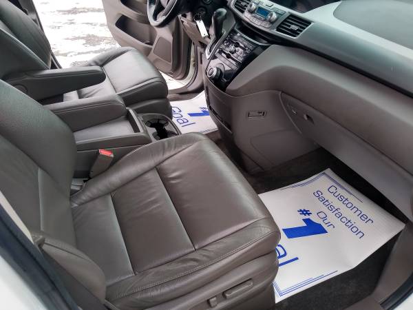 2011 Honda Odyssey EX-L With DVD ! - - by dealer for sale in Spring Hill, MO – photo 9