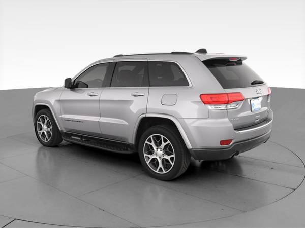 2018 Jeep Grand Cherokee Limited Sport Utility 4D suv Gray - FINANCE... for sale in Madison, WI – photo 7