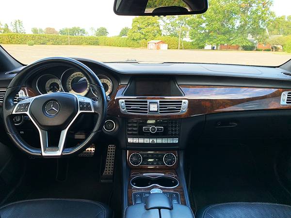 ► 2013 MERCEDES BENZ CLS550 - NAVI, SUNROOF, 19" AMG WHEELS, NEW... for sale in East Windsor, NY – photo 11