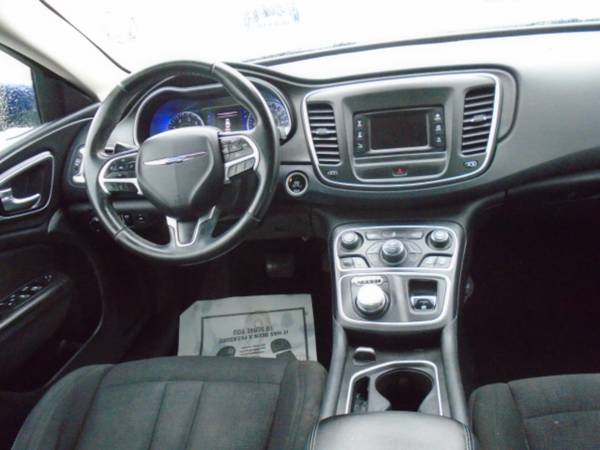 2015 Chrysler 200 4dr Sdn Limited FWD - - by dealer for sale in York, PA – photo 18