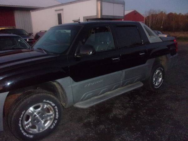 2003 CHEVY AVALANCHE Only (185k) Miles for sale in fall creek, WI – photo 3