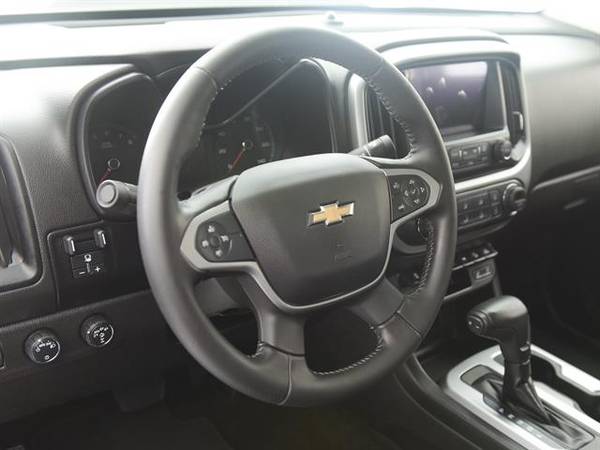 2018 Chevy Chevrolet Colorado Crew Cab ZR2 Pickup 4D 5 ft pickup Green for sale in Detroit, MI – photo 2
