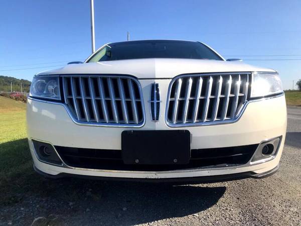 2012 Lincoln MKZ FWD - cars & trucks - by dealer - vehicle... for sale in Shippensburg, PA – photo 4
