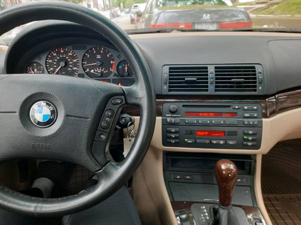 E46 2001 BMW 325xi AWD Runs Great, Clean 2 5l V6 Automatic - cars & for sale in Philadelphia, PA – photo 13