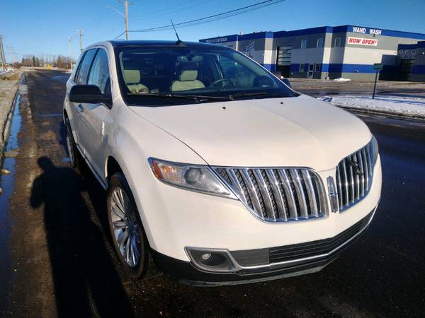 2013 Lincoln MKX AWD Pano-roof, Nav, Push button start, 3.7L,... for sale in Kalispell, MT – photo 2