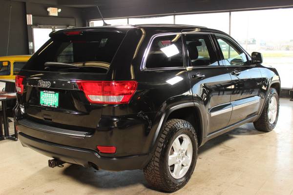 2012 Jeep Grand Cherokee Laredo 4x4 - - by dealer for sale in Stow, OH – photo 4