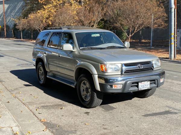 2002 Toyota 4Runner SR5 (4x4) - cars & trucks - by owner - vehicle... for sale in Mountain View, CA – photo 4